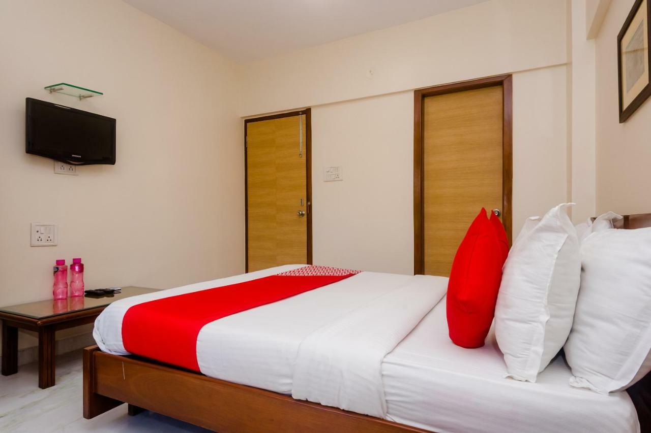 Oyo 26978 Tuliip Domestic Airport Hotel