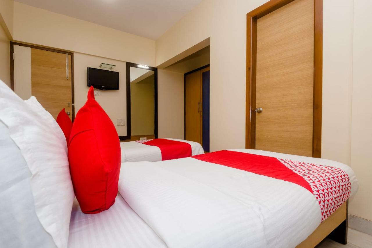 Hotel Oyo 26978 Tuliip Domestic Airport Mumbai