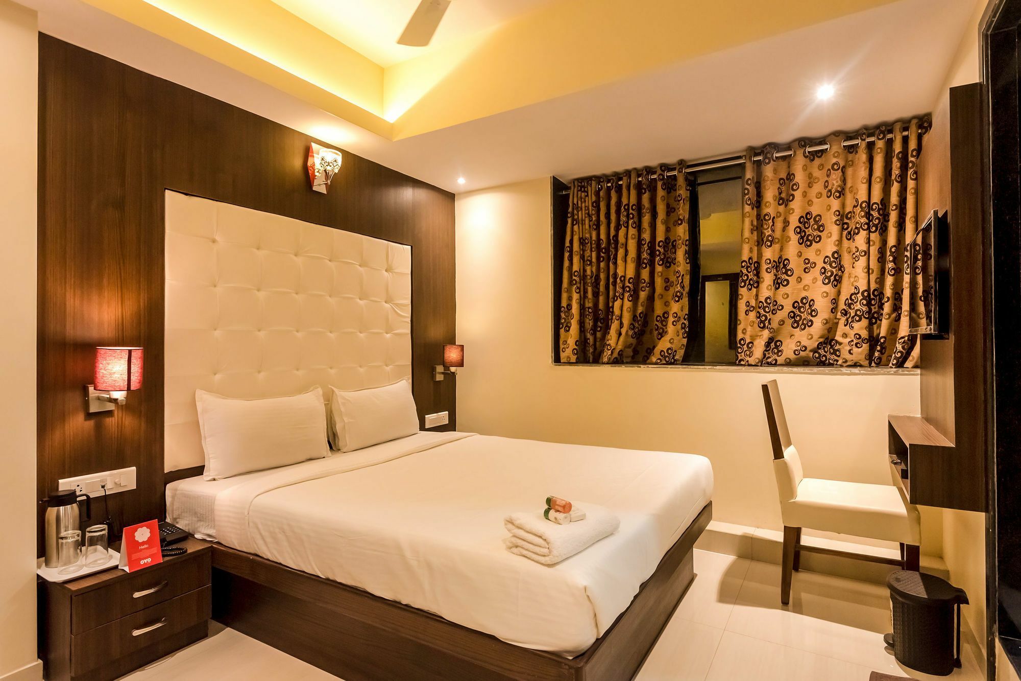 Oyo 7840 Artus 2 Hotel Mumbai