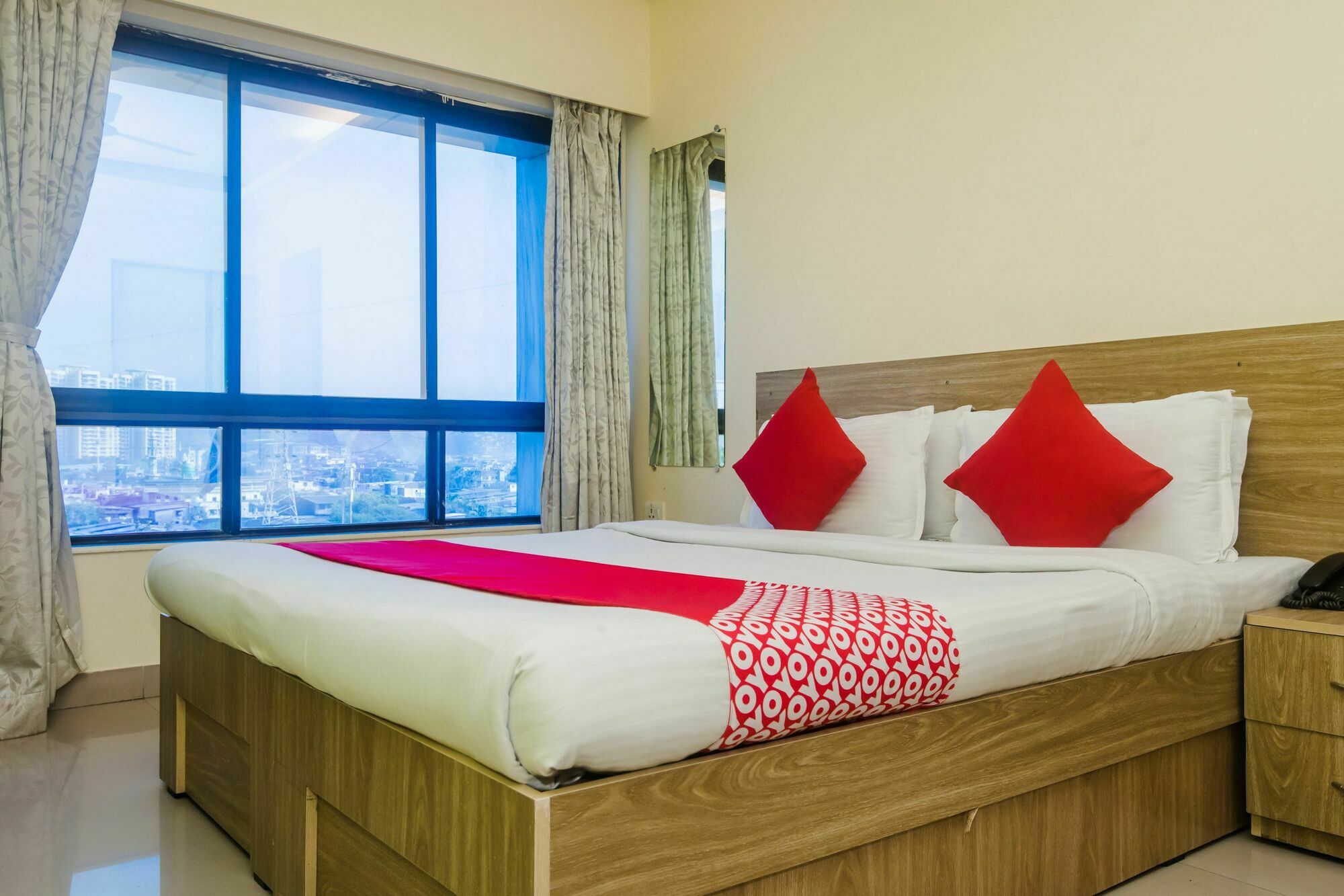 Oyo 24014 Tuliip Residency Hotel