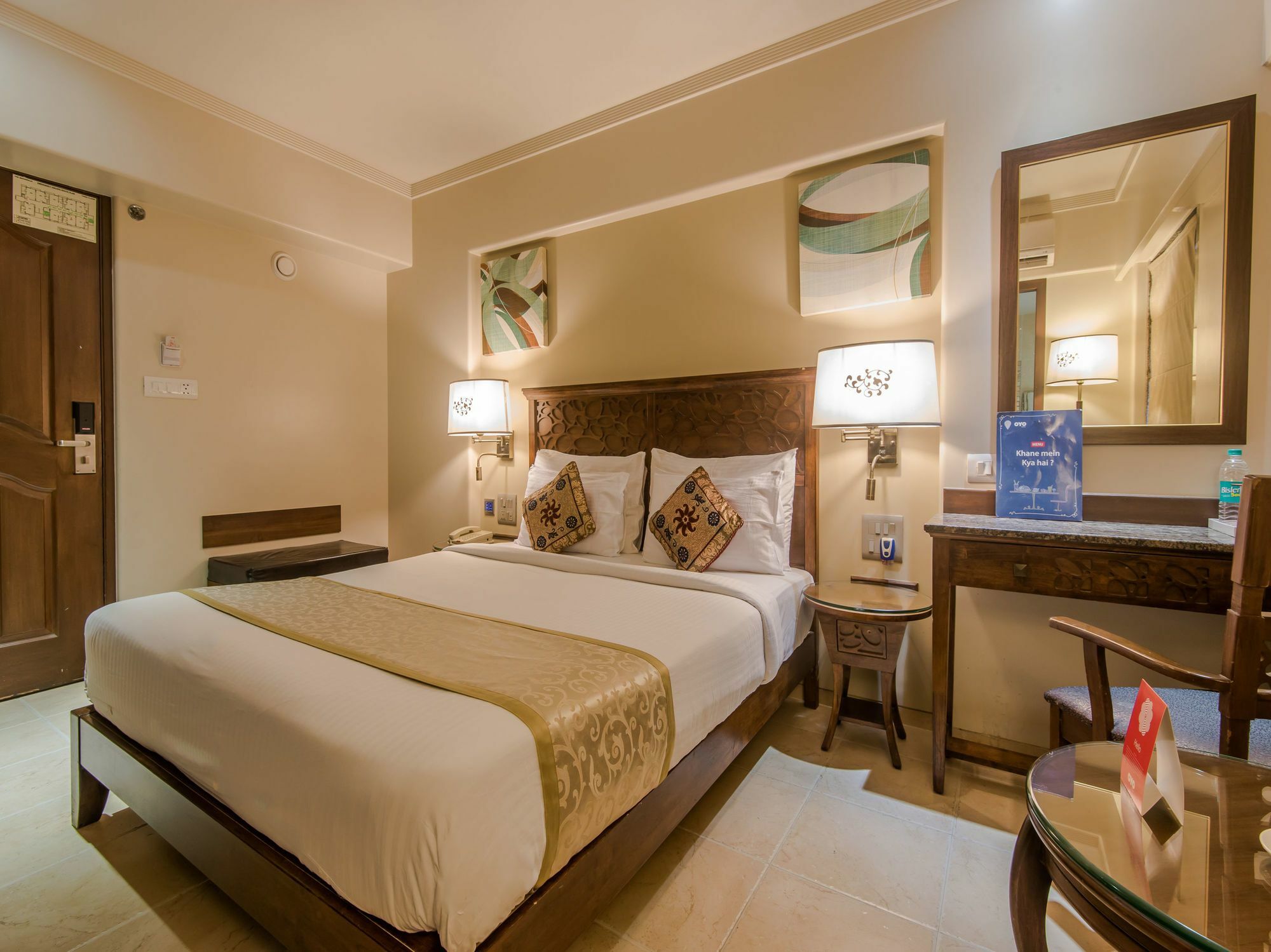 Hotel Oyo 618 Maharaja Mumbai