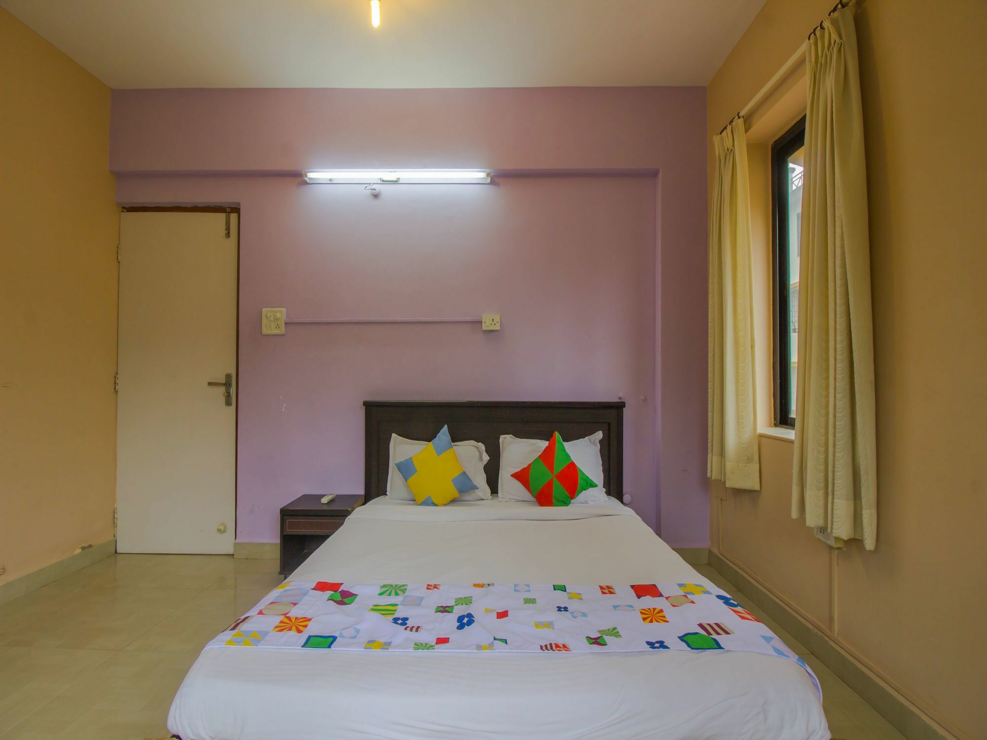Oyo 17028 Aviva Residency Hotel