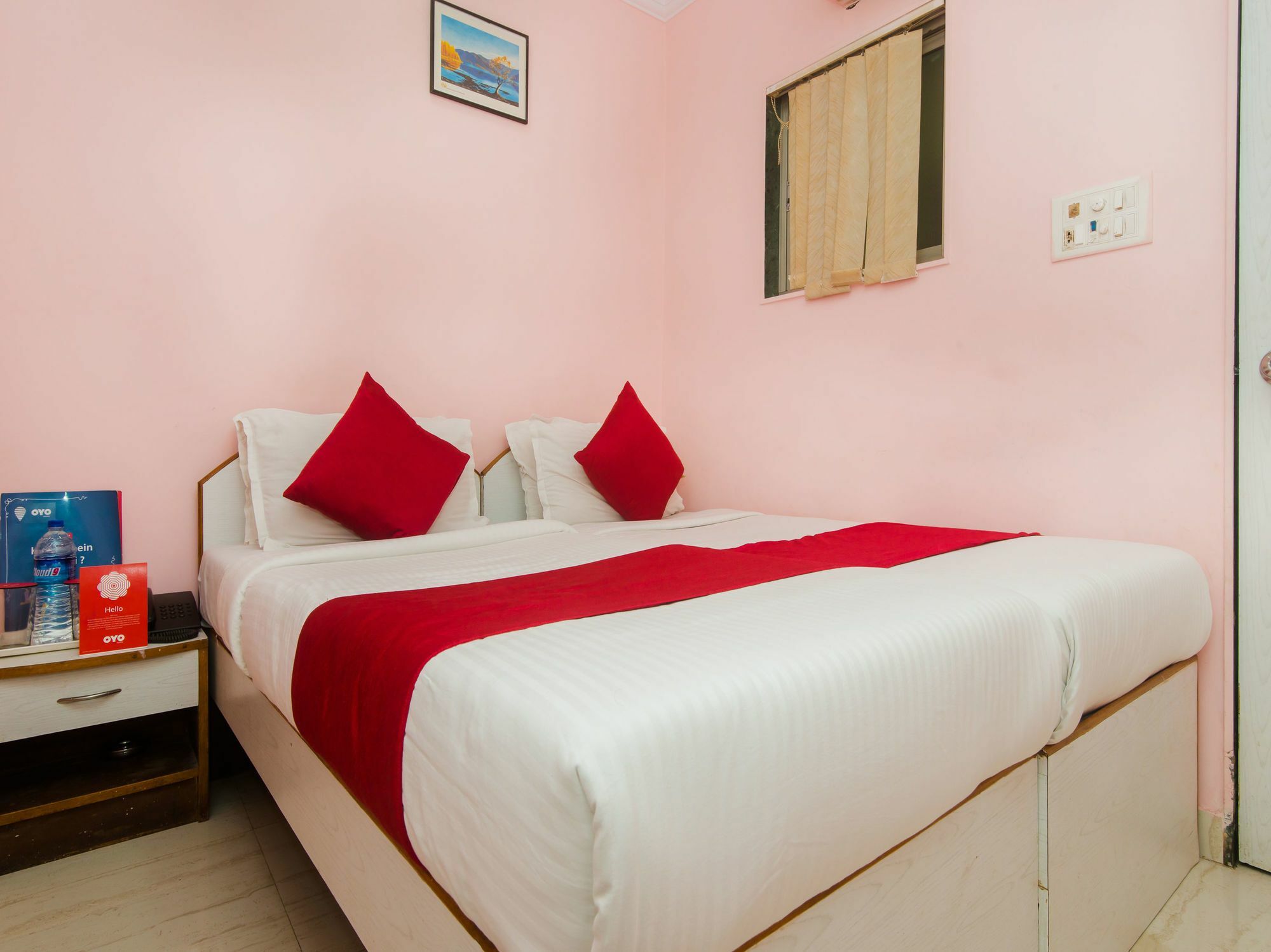 Oyo 13471 Hotel 2*