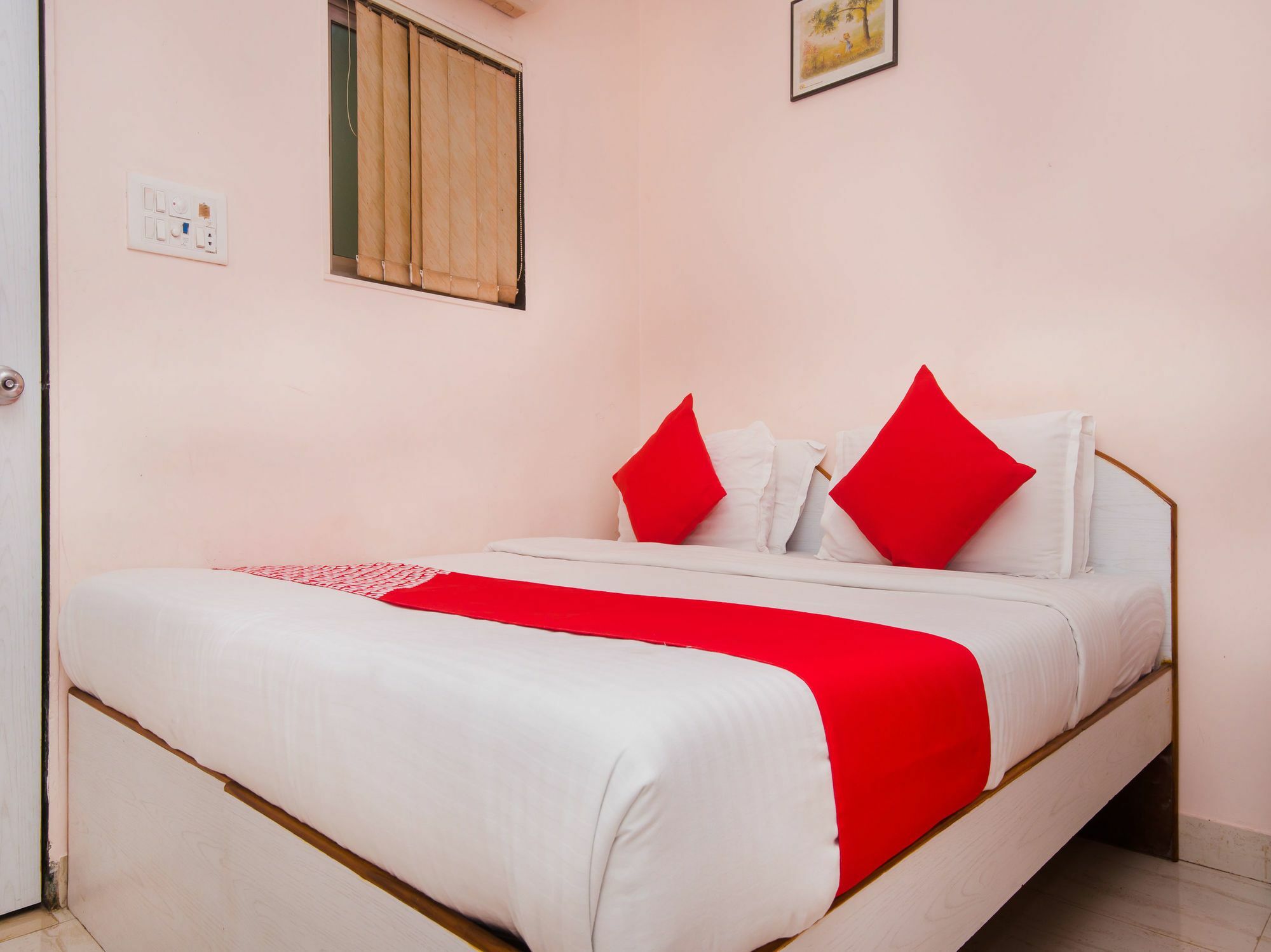 Hotel Oyo 13471 2*