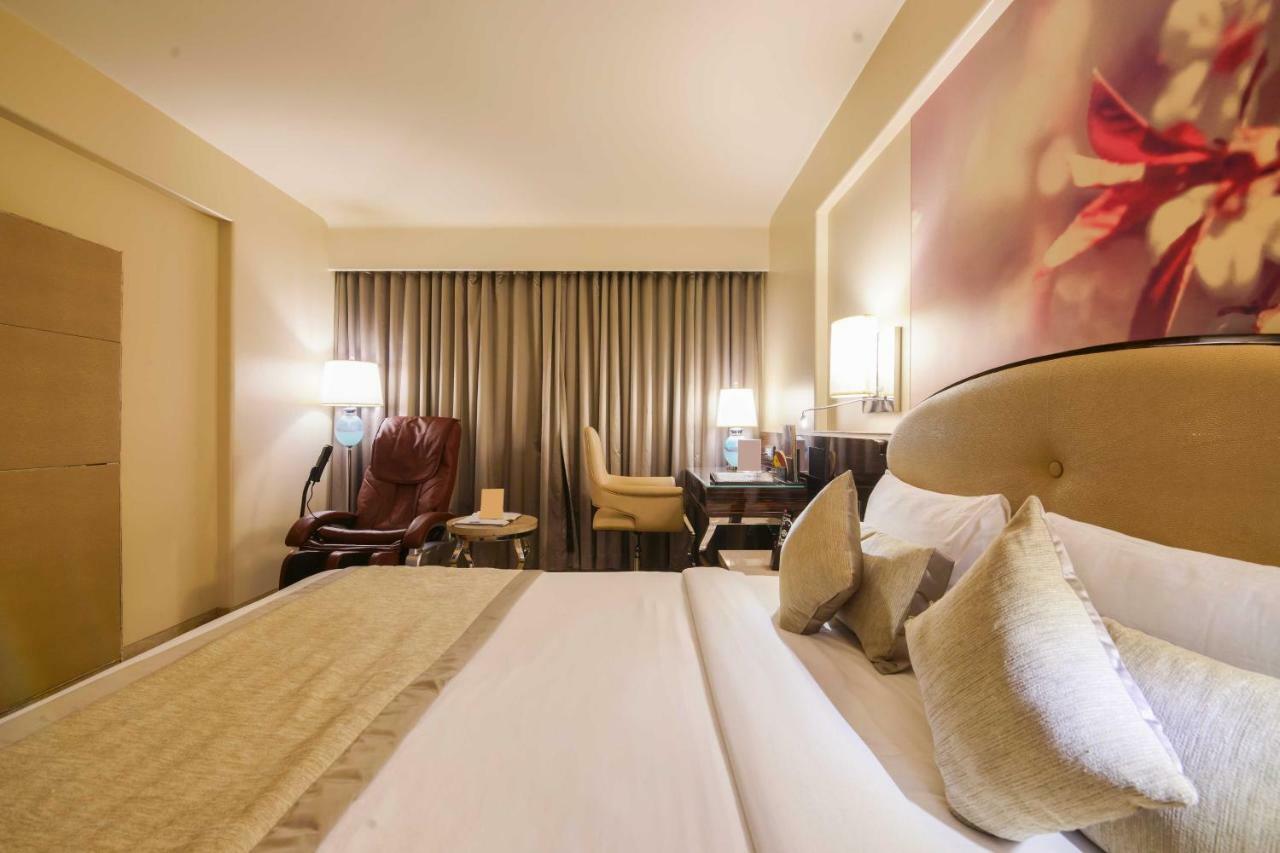 Sai Palace Grand, Malad