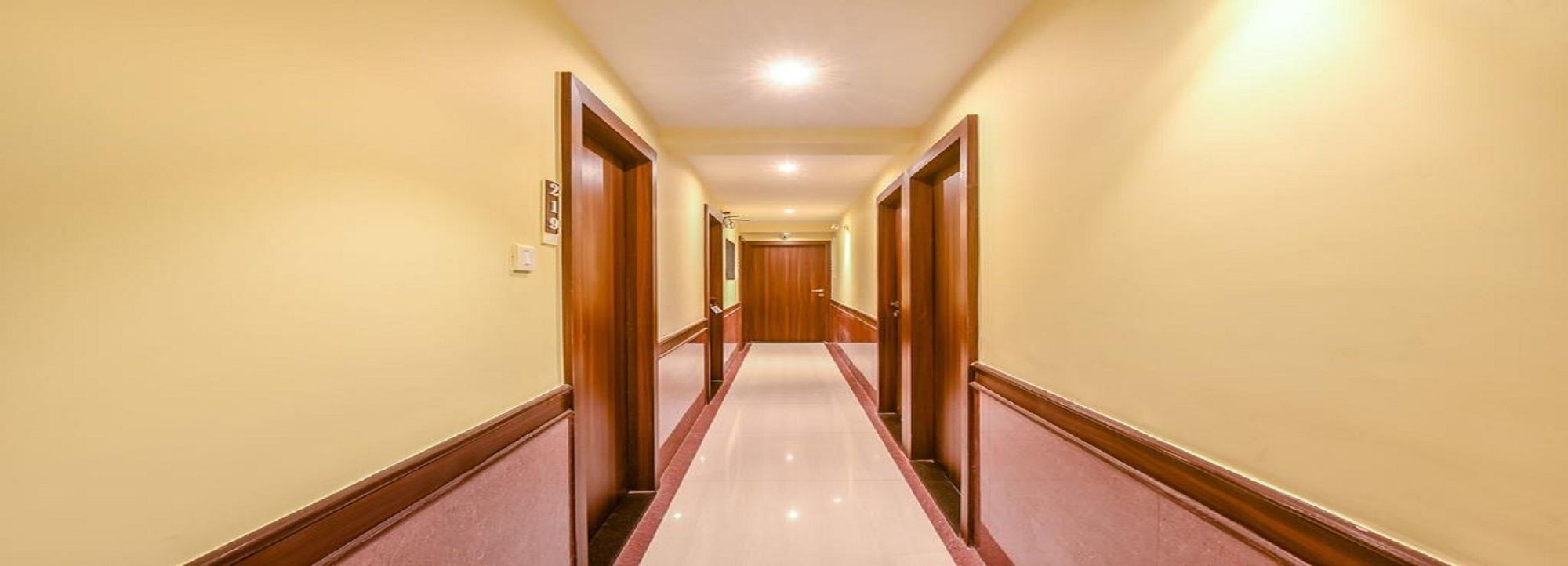 Hotel Maangta 222 - Andheri Mumbai