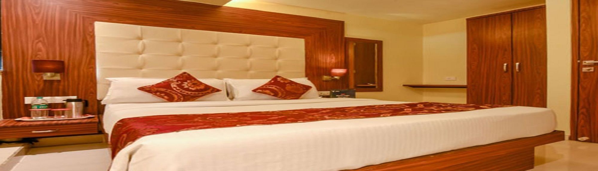 Maangta 222 - Andheri Hotel Mumbai