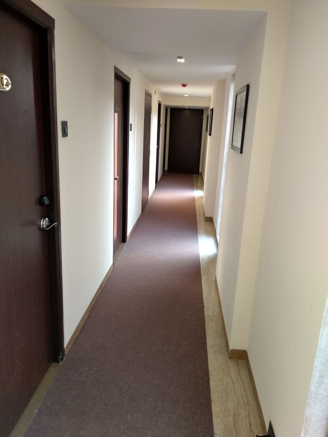 House Andheri East, 3*