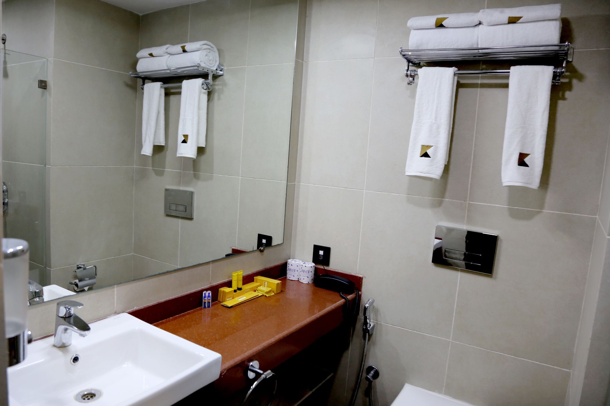 House Andheri East,