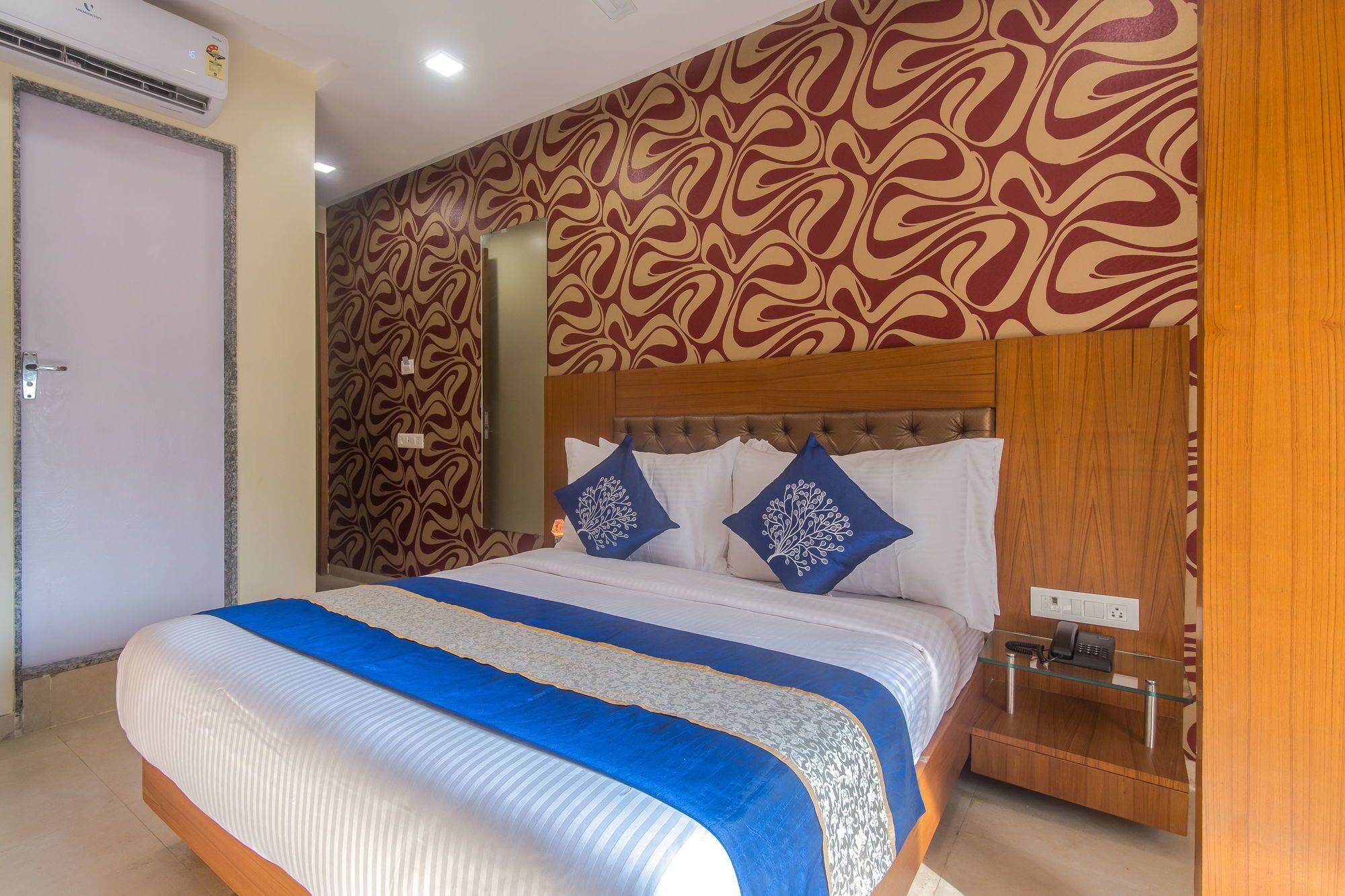 Fabhotel Arton - Nr International Airport Hotel Mumbai