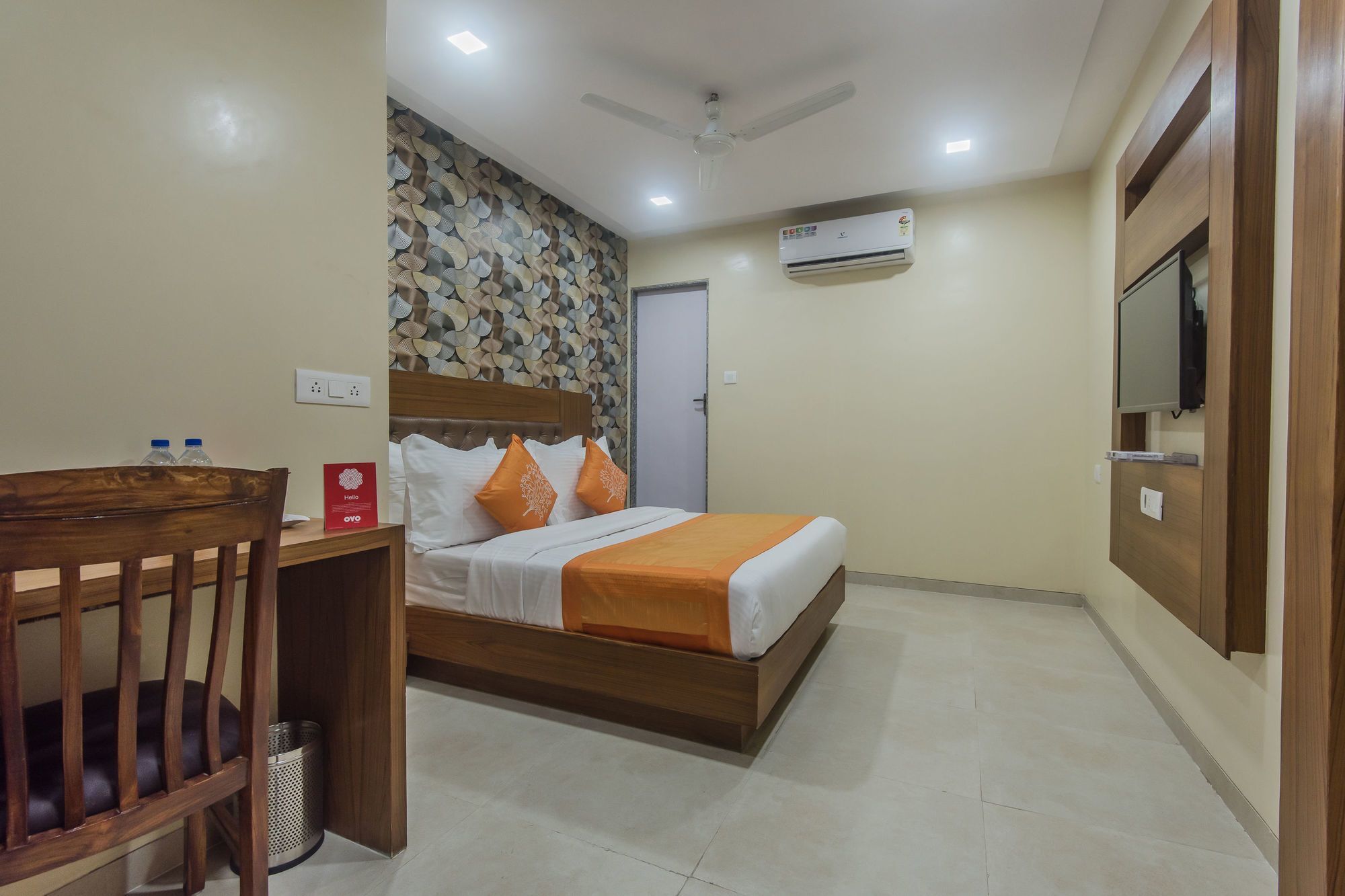 Hotel Fabhotel Arton - Nr International Airport