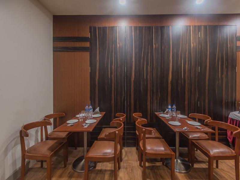 Hotel Oyo 3663 Seven Hills 3*