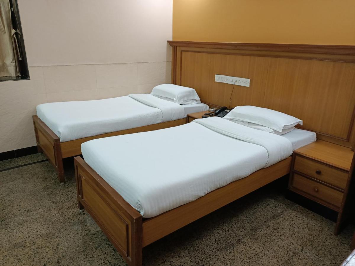 Park View, 3*