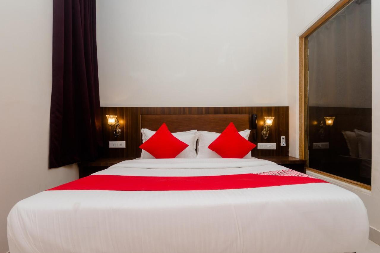 Hotel Oyo 24293 Amana International Mumbai