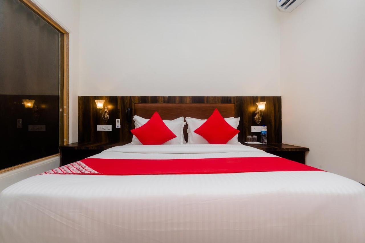 Oyo 24293 Amana International 3* Mumbai