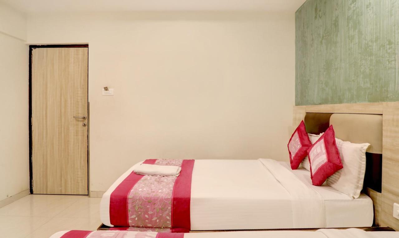Hotel Plaza Executive - Near Bkc Mumbai