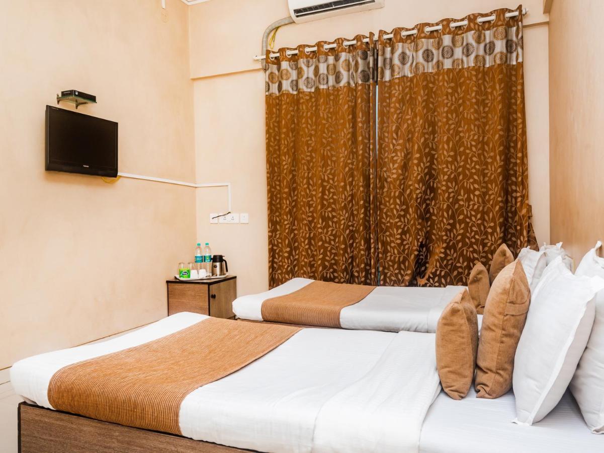 Tuliipstays - Mayfair Hillcrest Guest house Mumbai