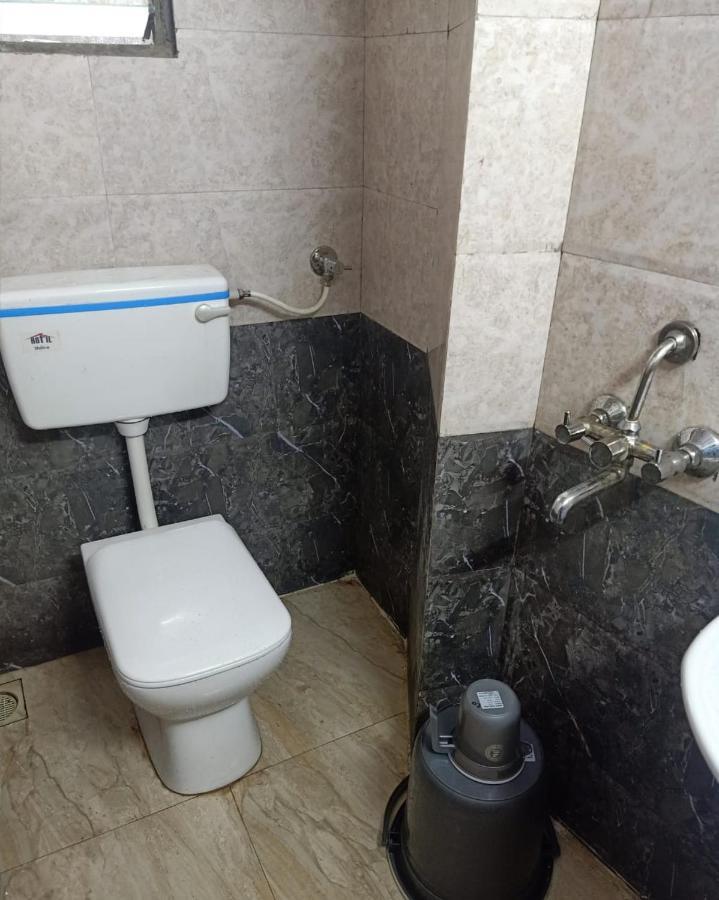 Andheri-69-dormitory Apartment