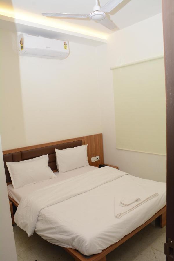 Blue Bell Guest house Mumbai
