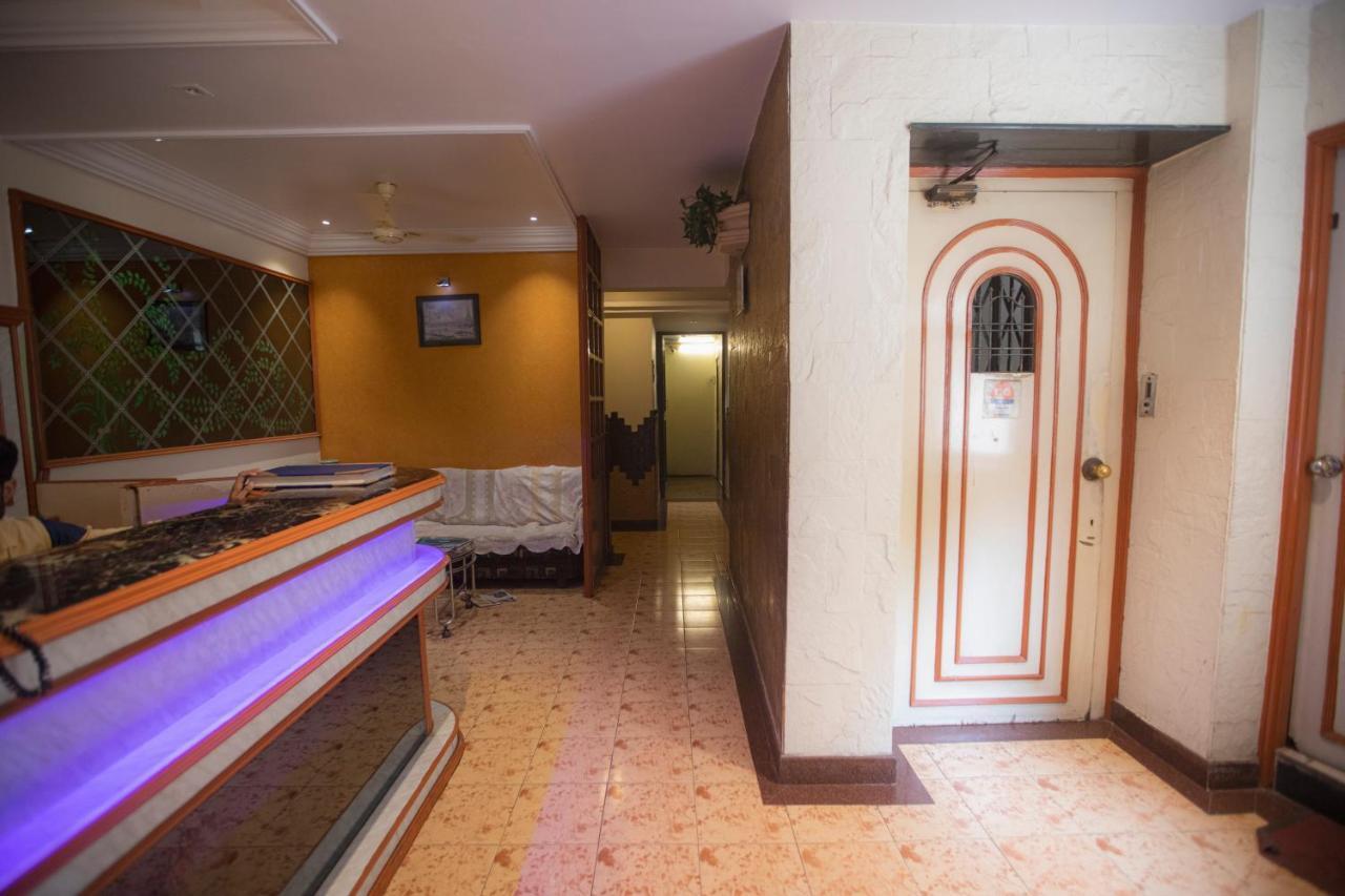 Platinum Hotel