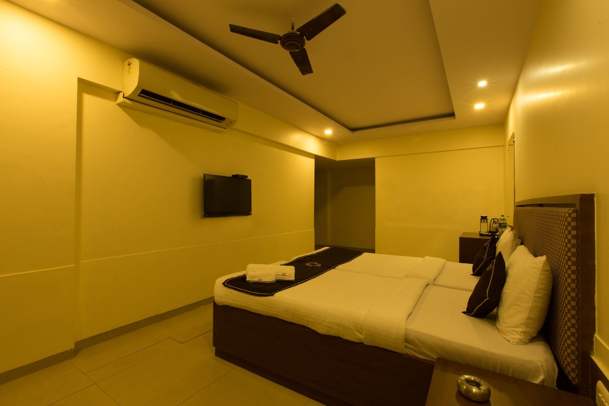 Hotel Ace Residency 2*