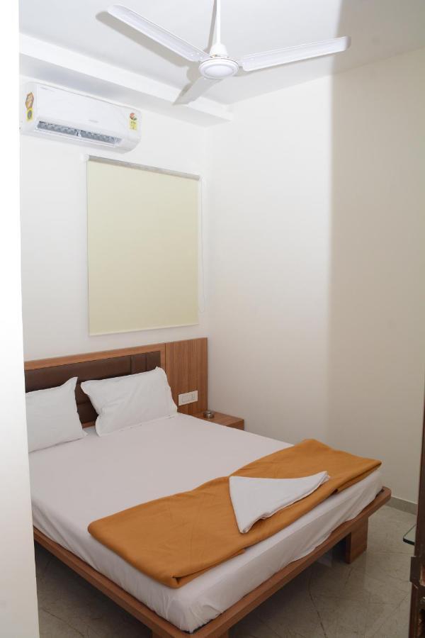 Blue Bell 3* Mumbai