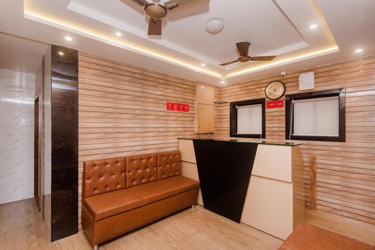 Hotel Indore Near Station 2*