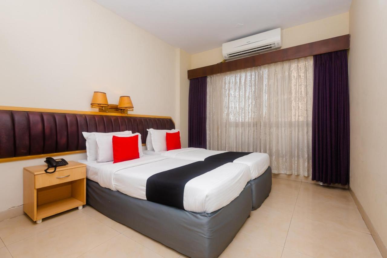 Capital O 40728 Bollywood Design Hotel 3*