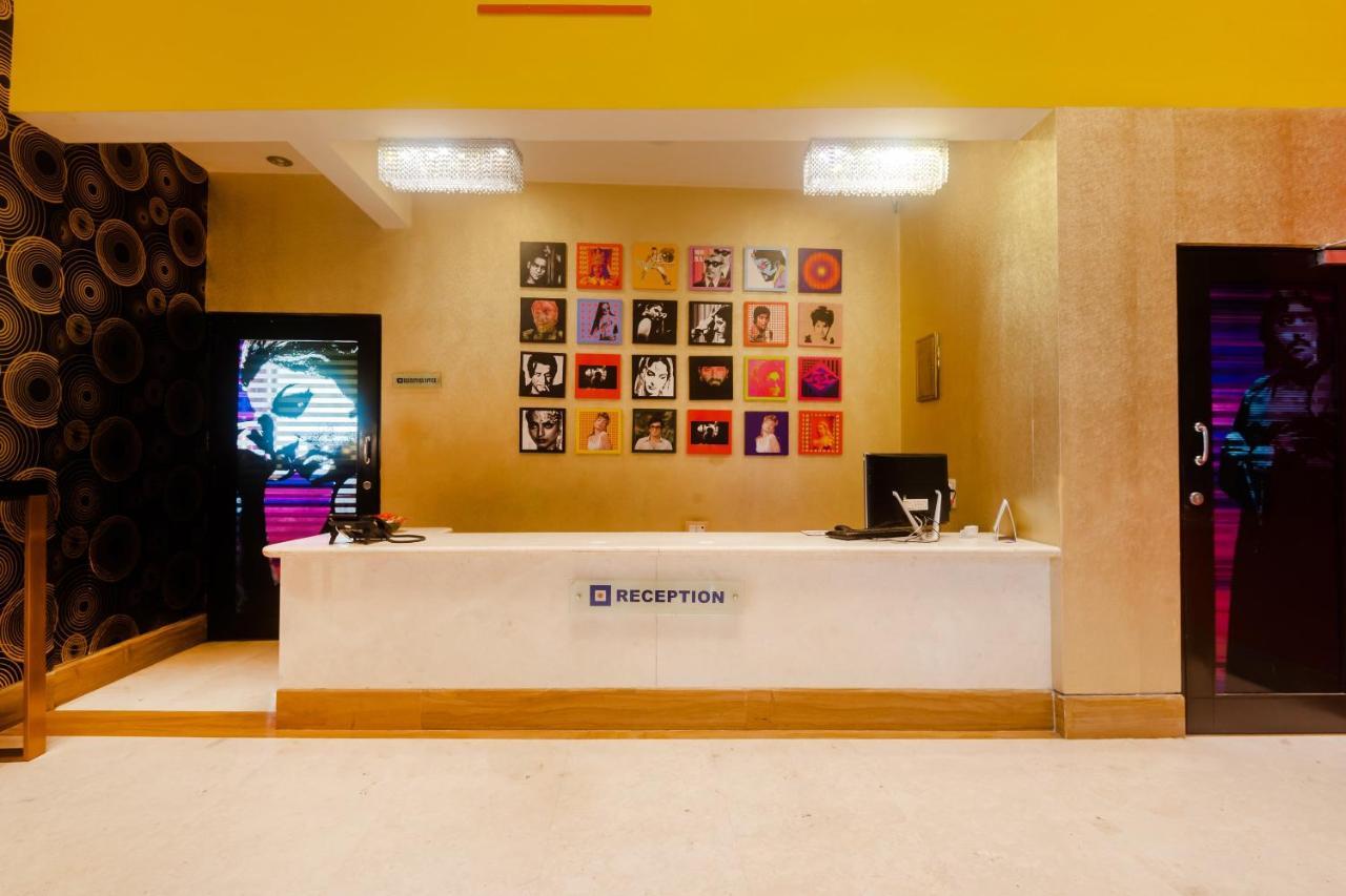 Hotel Capital O 40728 Bollywood Design
