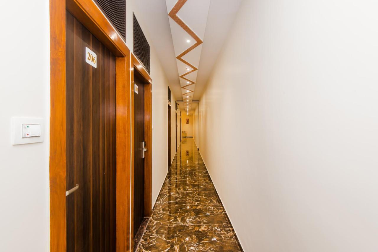 Axis International Hotel