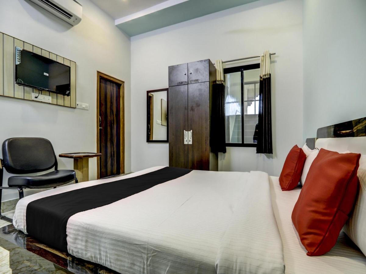Hotel Capital O 72337 Konkan Tadka 3*