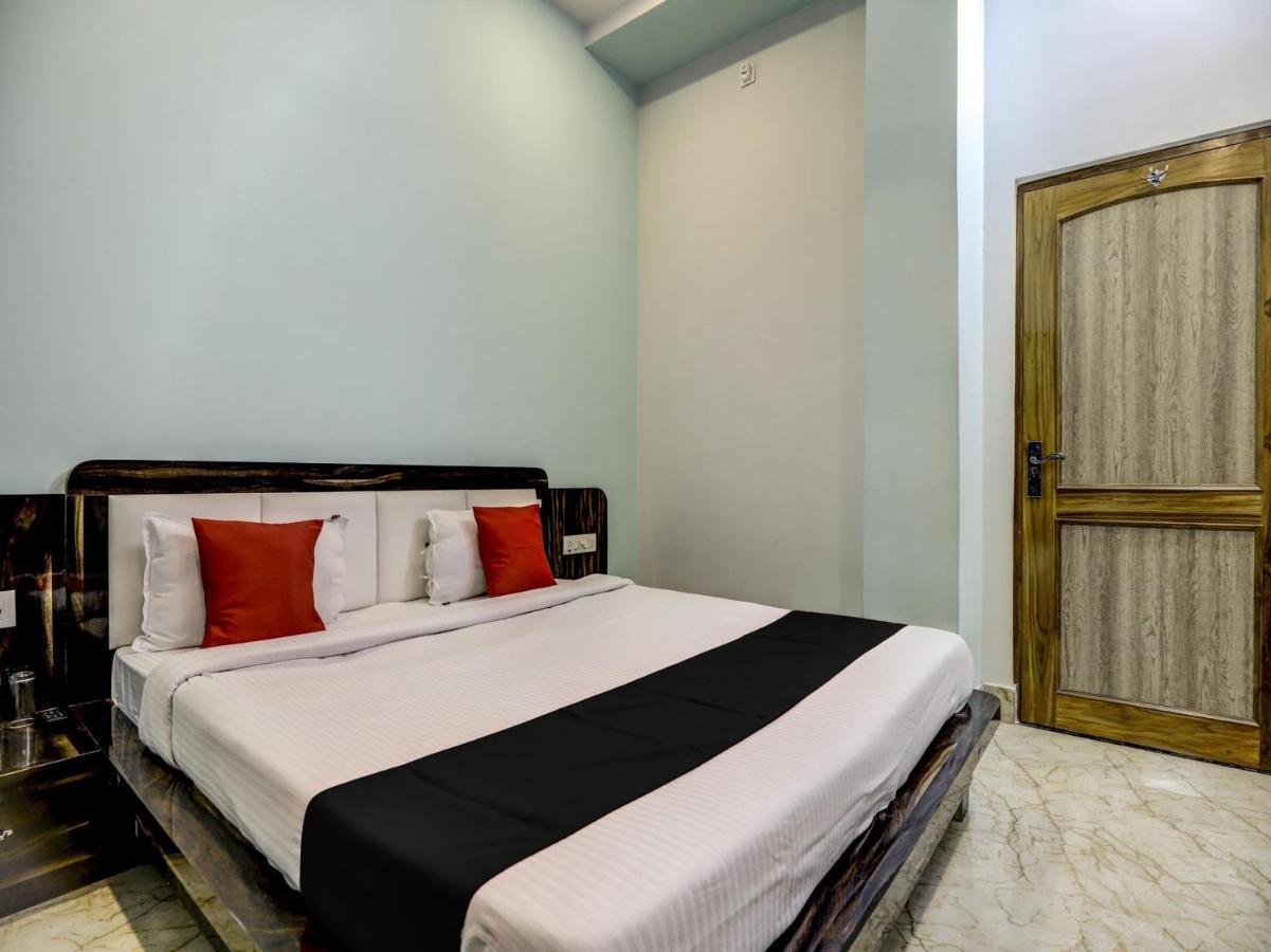 Hotel Capital O 72337 Konkan Tadka 3*