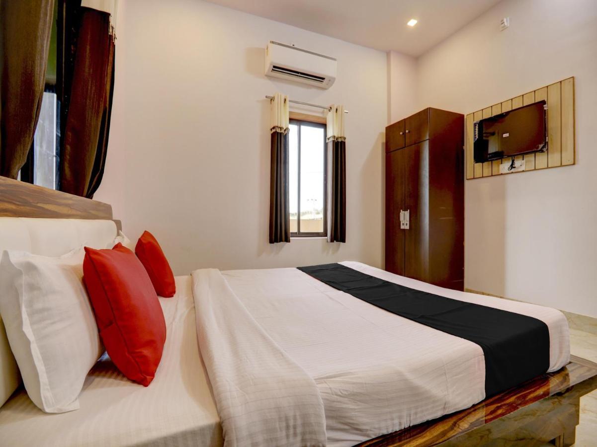Hotel Capital O 72337 Konkan Tadka 3*