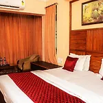 Hotel Subhash- Andheri
