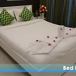 2Br Mumbai Theme Service Apartment For Staycation By Flora Stays
