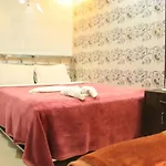 Hotel Shadab Palace