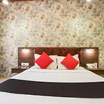 Capital O 36119 Royal Garden Resort & Lawns