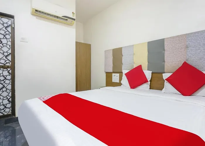 Oyo 77827 The New Balaji Residency
