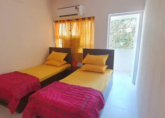 Cozy Retreat In The Heart Of Mumbai City