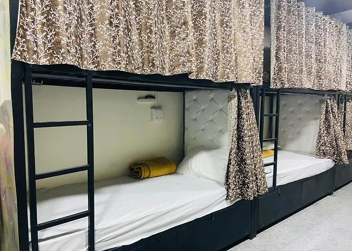 Jai Shree Shyam Dormitory