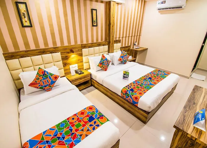 Fabexpress Orange Suites Santacruz East
