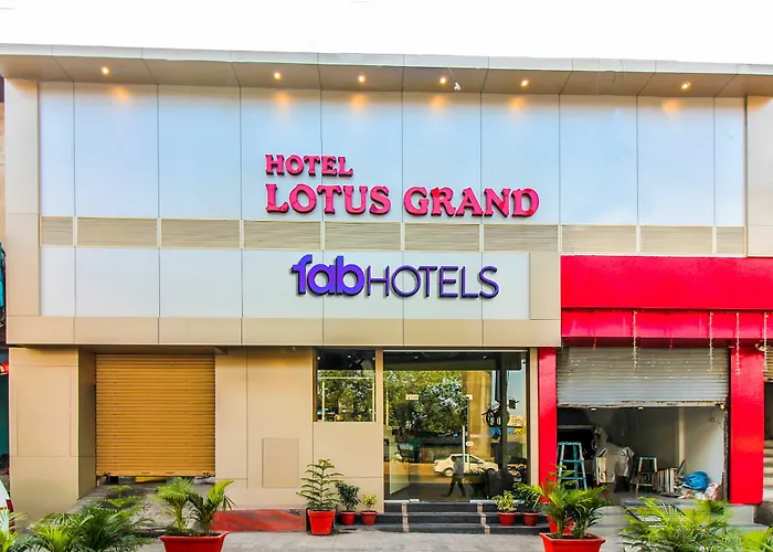 Fabhotel Lotus Grand Andheri