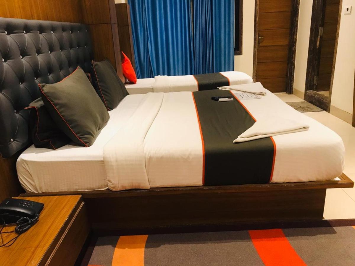 Hotel West - Andheri West Mumbai