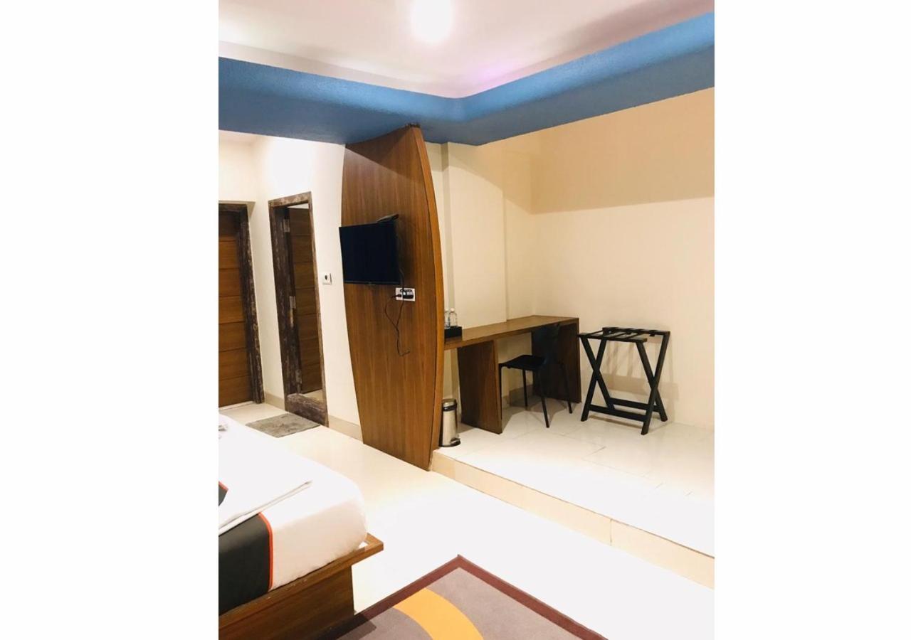 West - Andheri West 2*