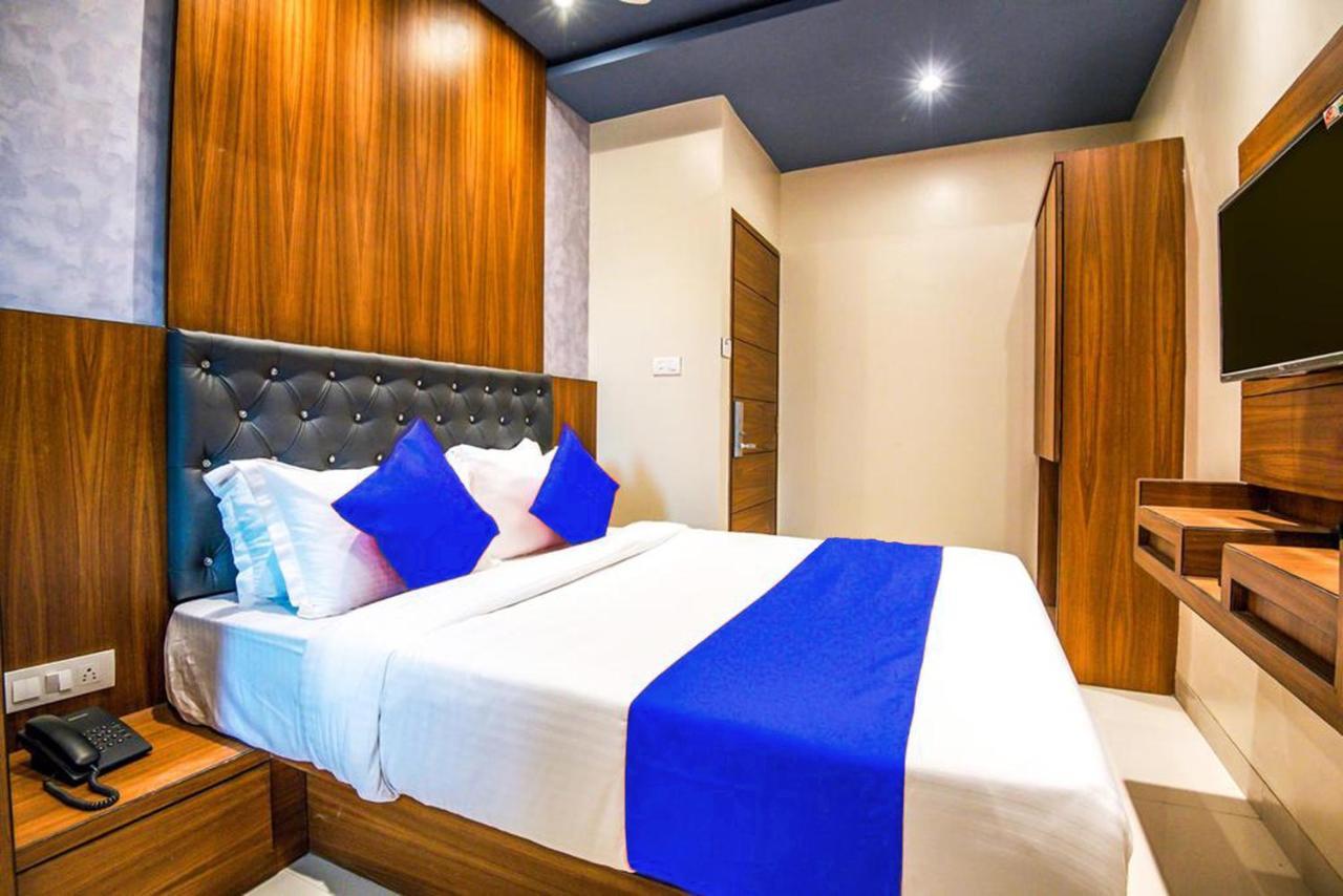 West - Andheri West 2*