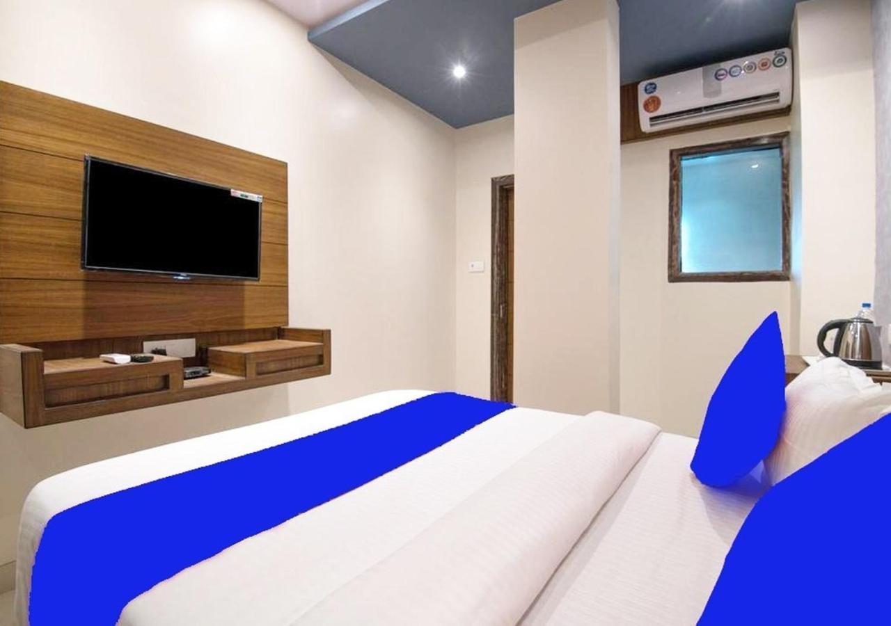 West - Andheri West Hotel Mumbai