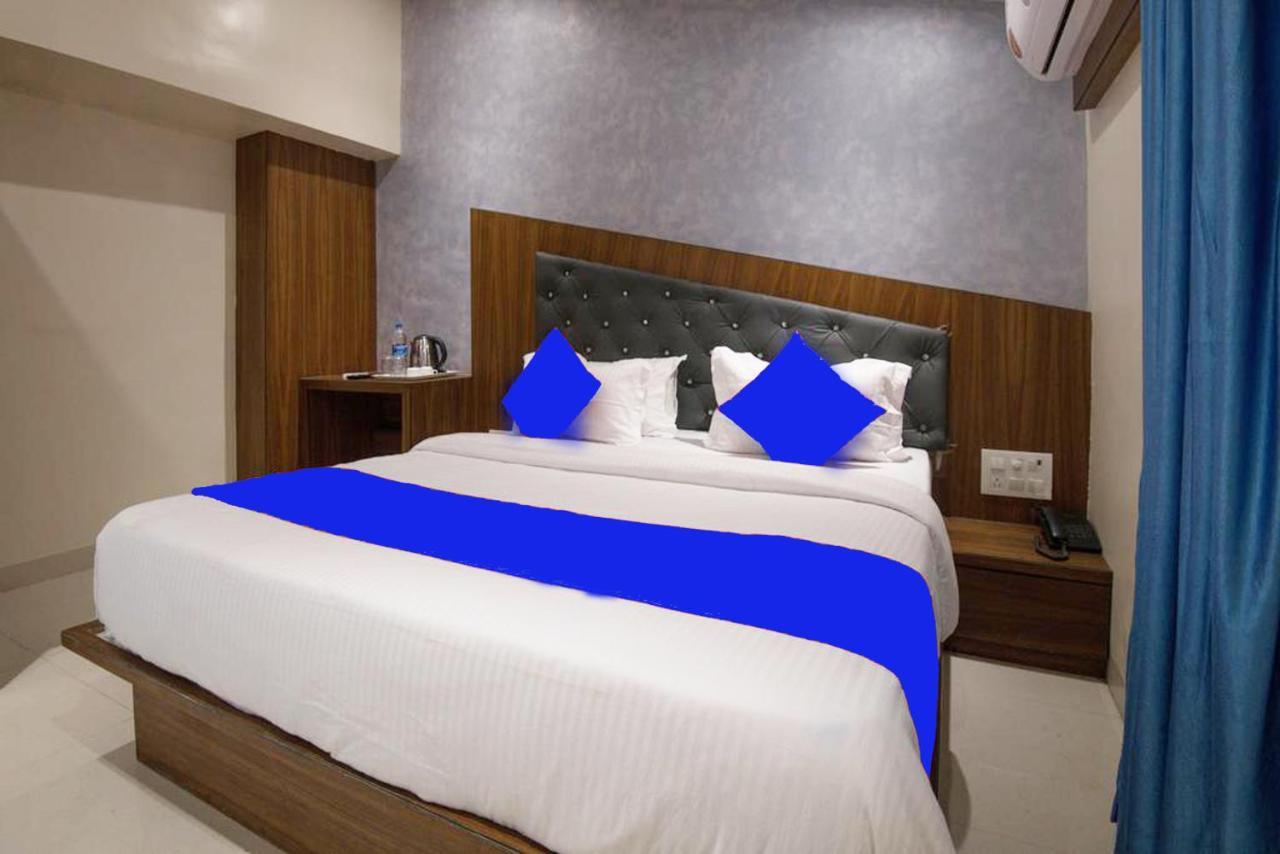 West - Andheri West Hotel