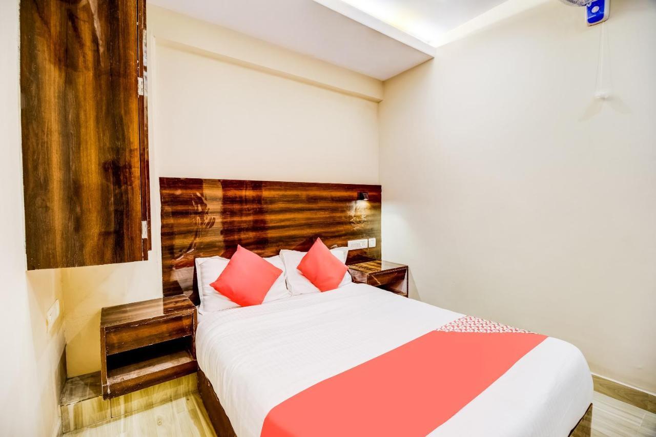 Hotel Oyo 43828 Zara Mumbai
