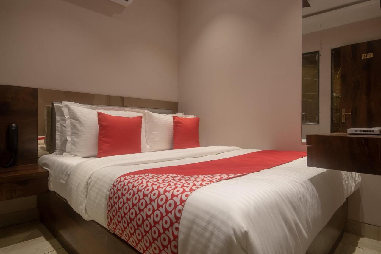 Oyo 41605 Prince Palace 3* Mumbai