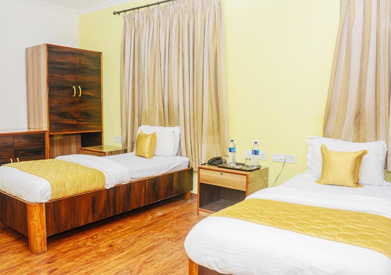 Subhash- Andheri 3* Mumbai